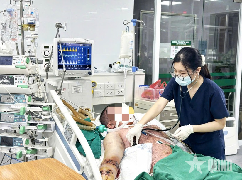 Chủ quan, nhiều người lớn mắc thủy đậu nguy kịch